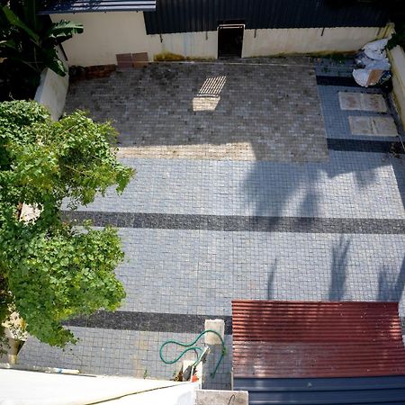 Akr Residency Hotel Kazhakuttam Exterior photo